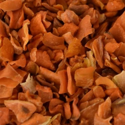 Сушена морква кубіки